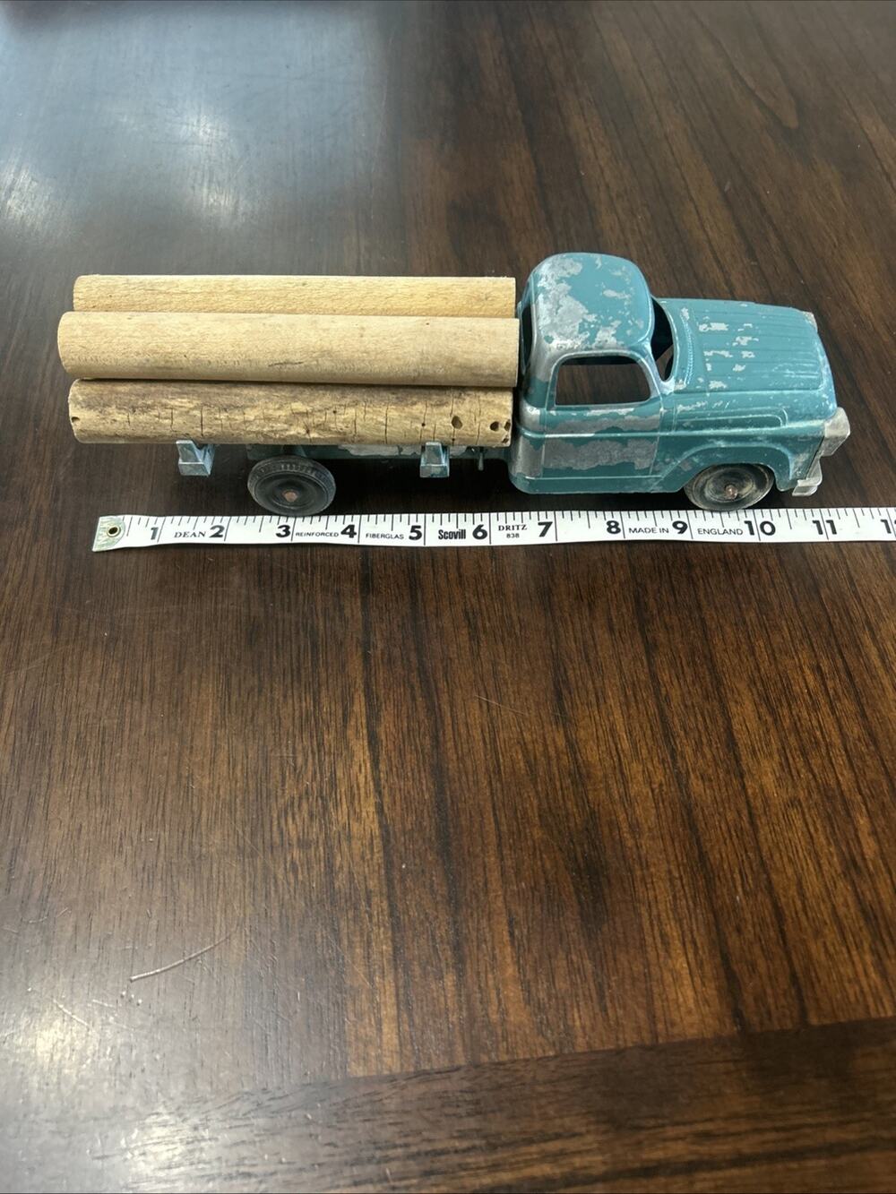 Vintage 9” Hubley #470-58 Teal Green Logging Truck 1950's Flaws
